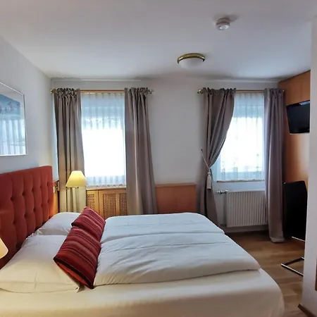 霍夫曼希酒店 酒店 奥西阿赫湖畔施泰因多夫