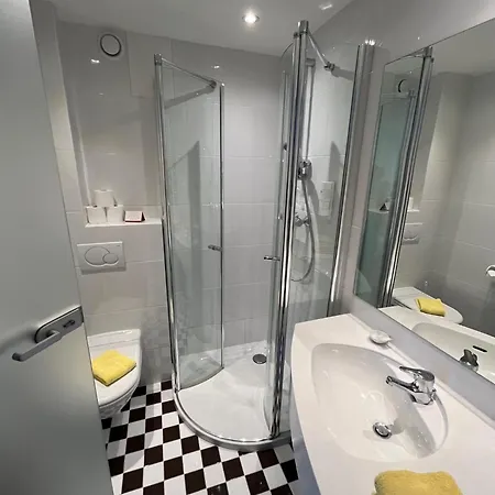 Ξενοδοχείο Seehotel Hoffmann Steindorf am Ossiacher See