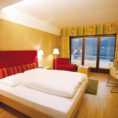 Seehotel Hoffmann Steindorf am Ossiacher See