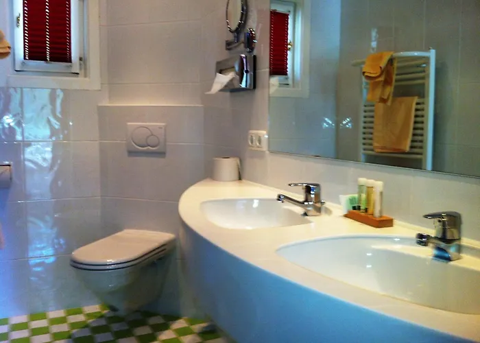 Seehotel Hoffmann Steindorf am Ossiacher See